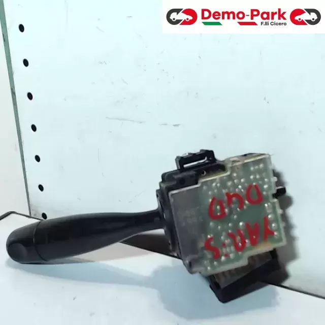 COMANDO TERGICRISTALLI Toyota YARIS 1.4 D4D  1