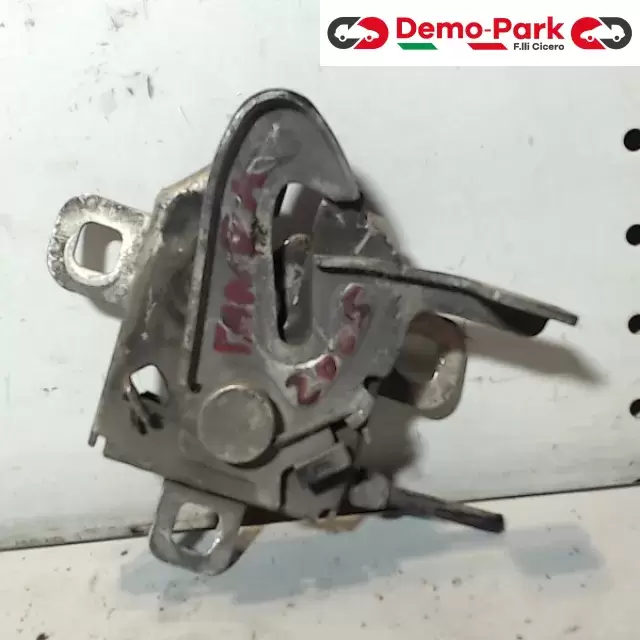 SERRATURA COFANO ANT. Fiat panda  0