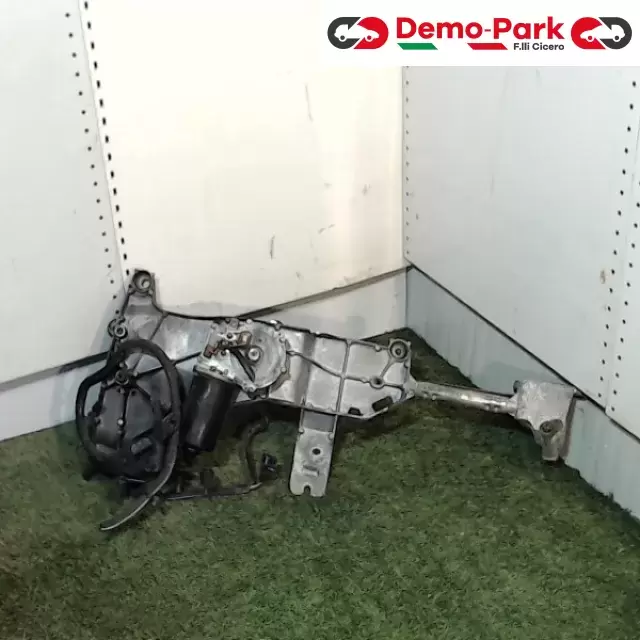 MOTORINO TERGICRISTALLO ANTERIORE C8-ULYSSE-PHEDRA Lancia PHEDRA 2.2  1