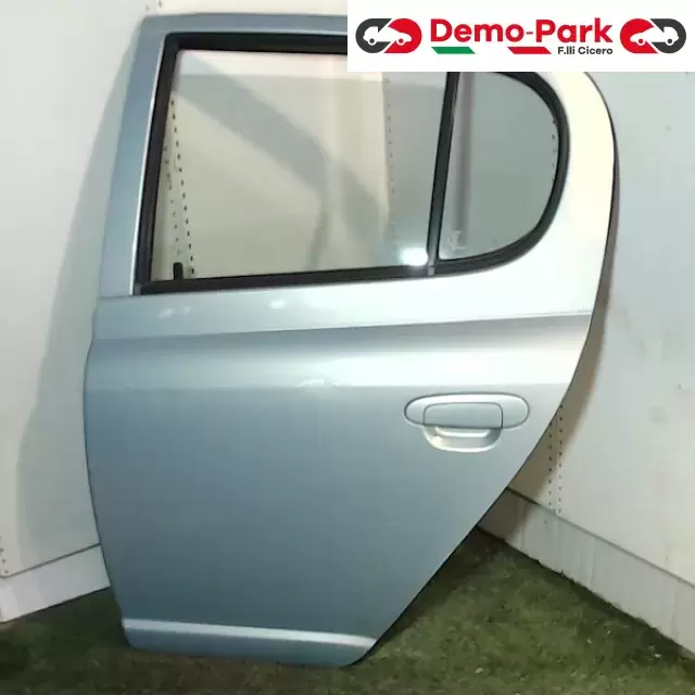 PORTIERA POST SX Toyota YARIS  0