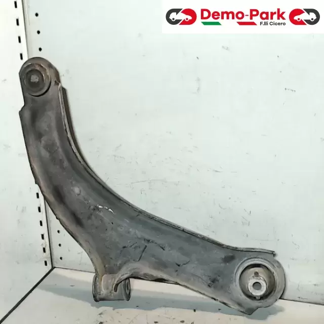 BRACCIO OSCILLANTE SX Nissan MICRA K12 1.5 DCI  0