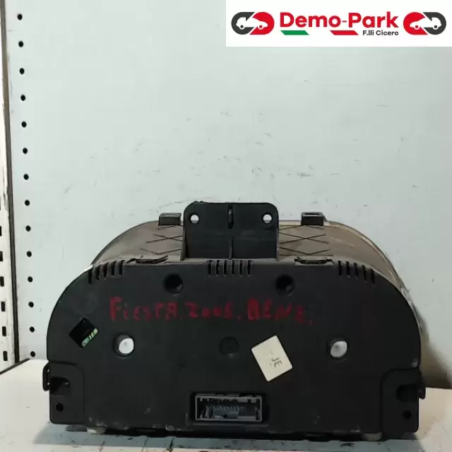 QUADRO STRUMENTI Ford FIESTA V 1.2 B  1