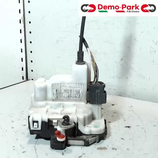 SERRATURA ANT SX  Fiat 500 1.2 51785923 0