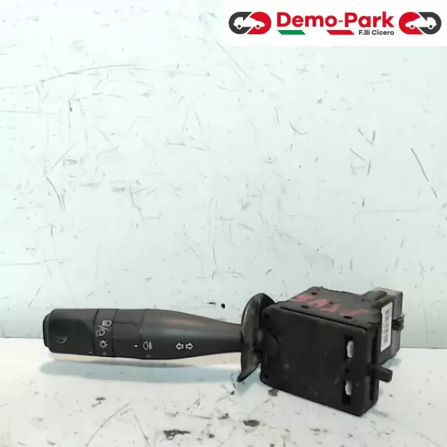 COMANDO FRECCE CitroЁn SAXO - 1.1 96 236 415 ZL 0