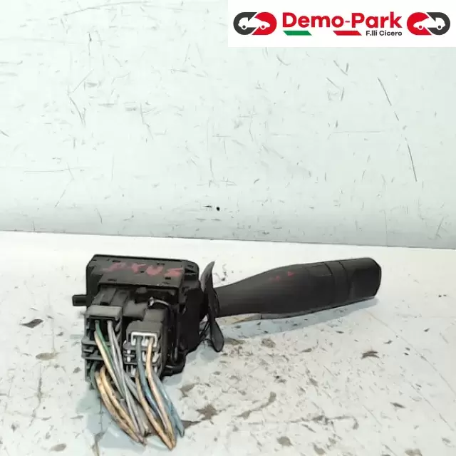 COMANDO FRECCE CitroЁn SAXO - 1.1 96 236 415 ZL 1