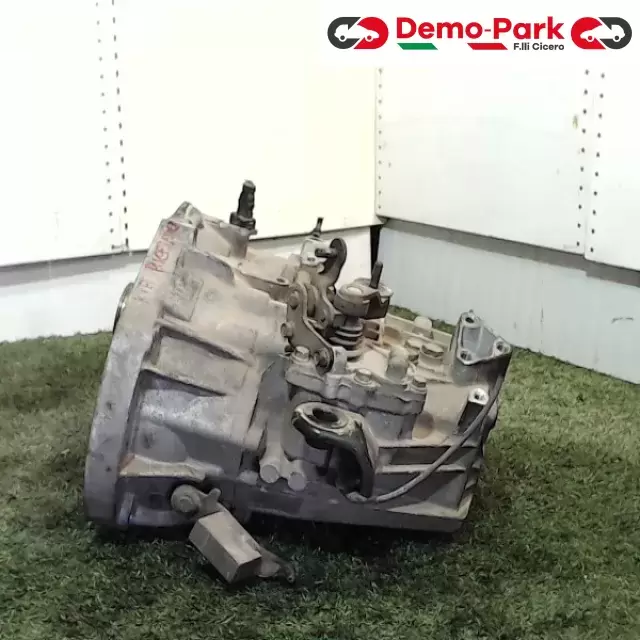 CAMBIO Kia PICANTO 1.0 M61569  836465 1