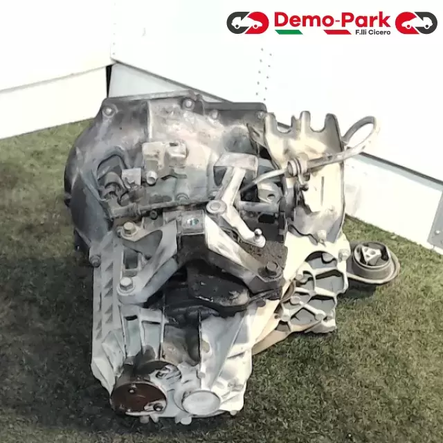 CAMBIO  Mazda 3 - 1.6 HDI 3M5R 7002 YF 0