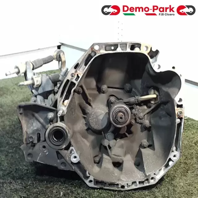 CAMBIO CLIO III - MODUS Renault MODUS 1.5 DCI JR5 124 (A005928) 1