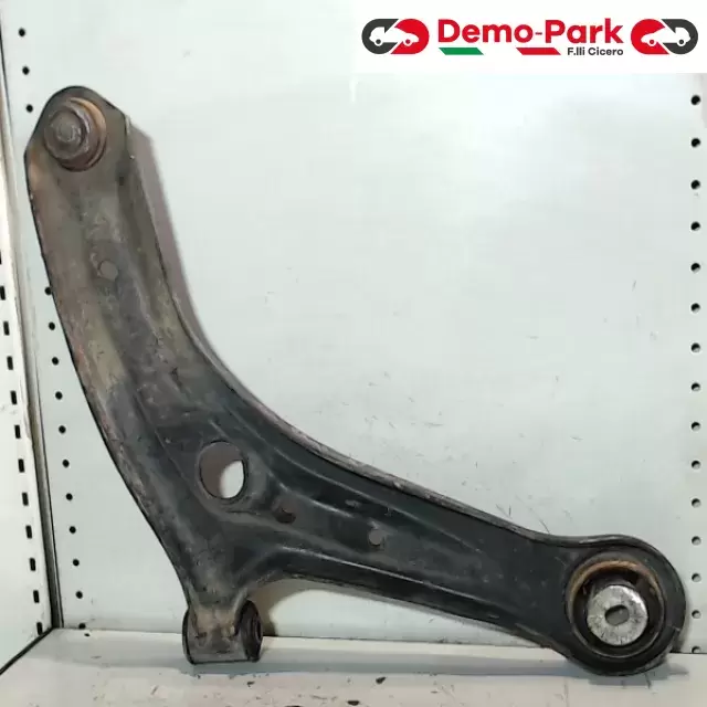 BRACCIO OSCILLANTE SX Ford FIESTA VI 1.4 B  1
