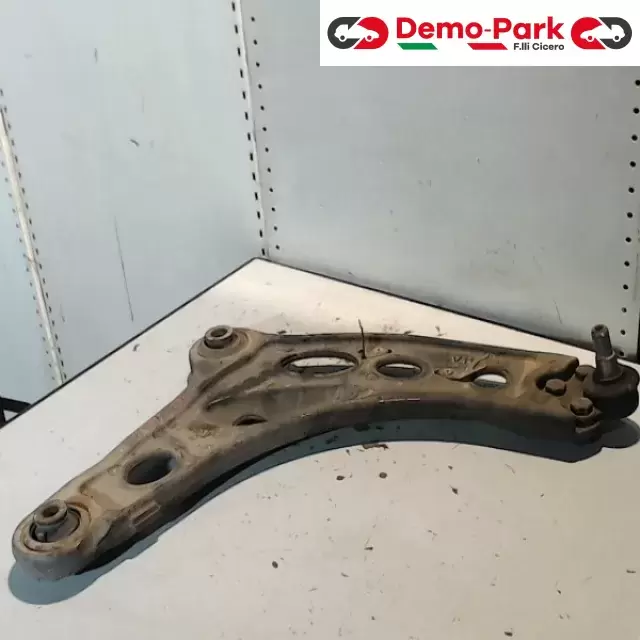 BRACCIO OSCILLANTE DX  Opel VIVARO 2.0 CDTI 8200395034 93853465 1