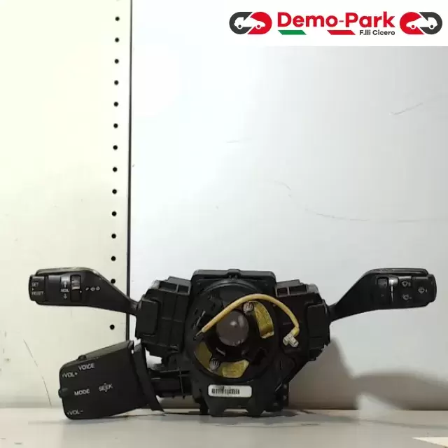 CAMBIO LUCE  Ford FOCUS II C - MAX 4M5T13N064-HH 3M5T6475AE 0