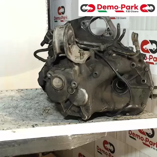 CAMBIO NISSAN ALMERA TINO 2.2 TD V10 2Y030 Nissan ALMERA - 2.2 TD 2Y030 1