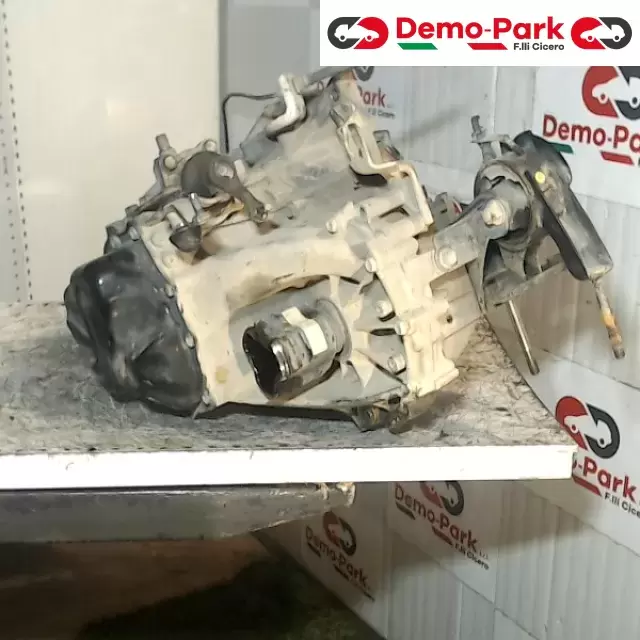 CAMBIO TOYOTA YARIS Toyota YARIS I SERIE C150N5 1