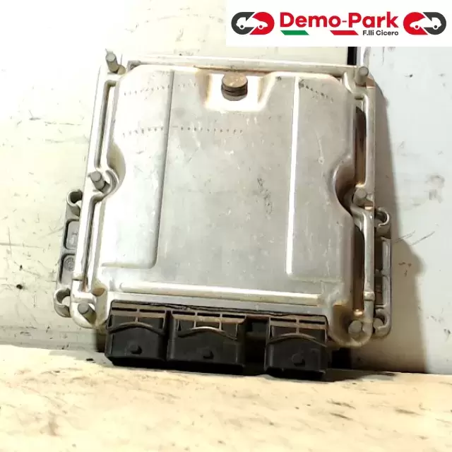 CENTRALINA MOTORE CITROEN XSARA PICASSO CitroЁn XSARA PICASSO - 2.0 HDI 0281011084 0