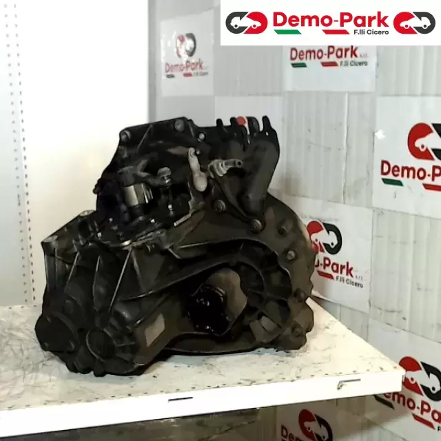 CAMBIO VOLVO S40 Volvo S40 1.6 TD 3M5R-7F096-YF 1