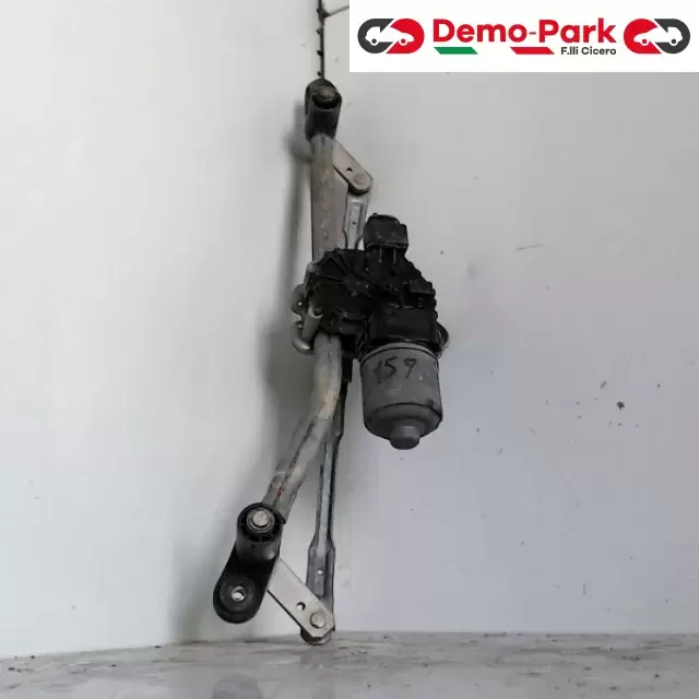 MOTORINO TERGICRISTALLO ALFA ROMEO 159 Alfa Romeo 159 - 1.9 Mjet 0390241915 0