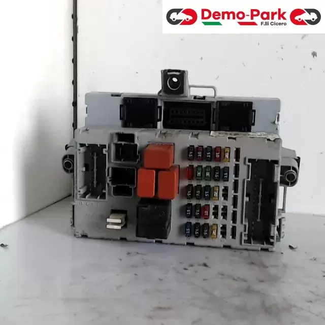 BODY COMPUTER LANCIA Y Lancia YPSILON - 1.3 Mjet 501200410000 0