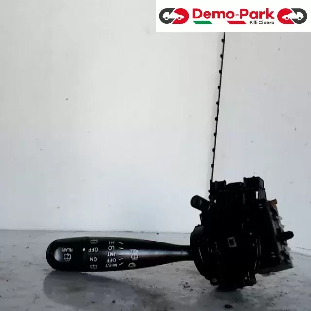 CAMBIO LUCE TOYOTA YARIS Toyota YARIS 173647 0