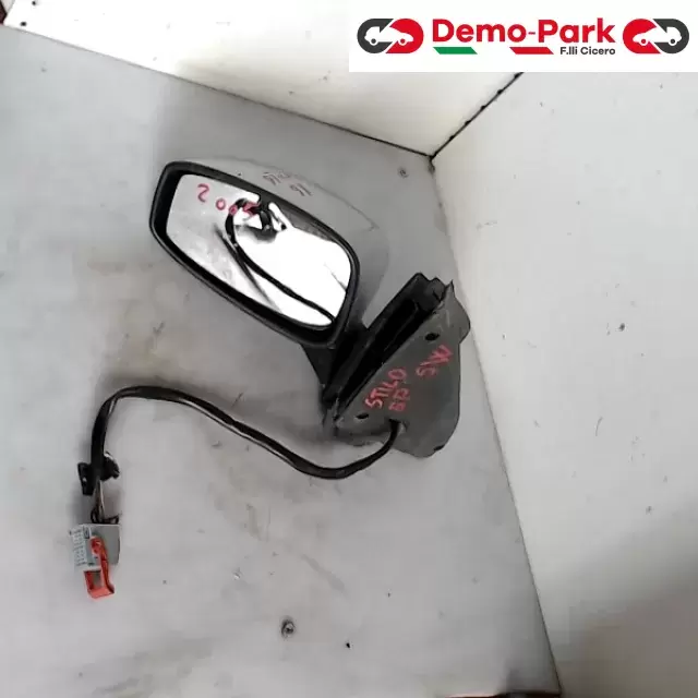 SPECCHIETTO SX  Fiat STILO SW  0