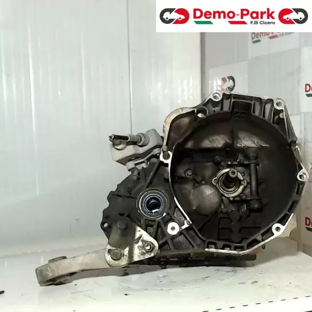 CAMBIO LANCIA YPSILON  Lancia YPSILON - 1.3 Mjet 9557612 0