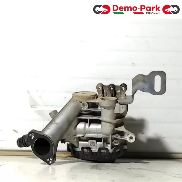 VALVOLA EGR PEUGEOT 2008 Peugeot 2008 1.6 HDI V29027505 1