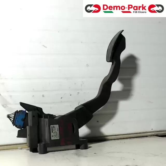 PEDALE ACCELERATORE LANCIA DELTA  Lancia DELTA - 1.6  0