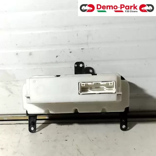 COMANDO CLIMA NISSAN QASHQAI Nissan QASHQAI A02000A7706001 1