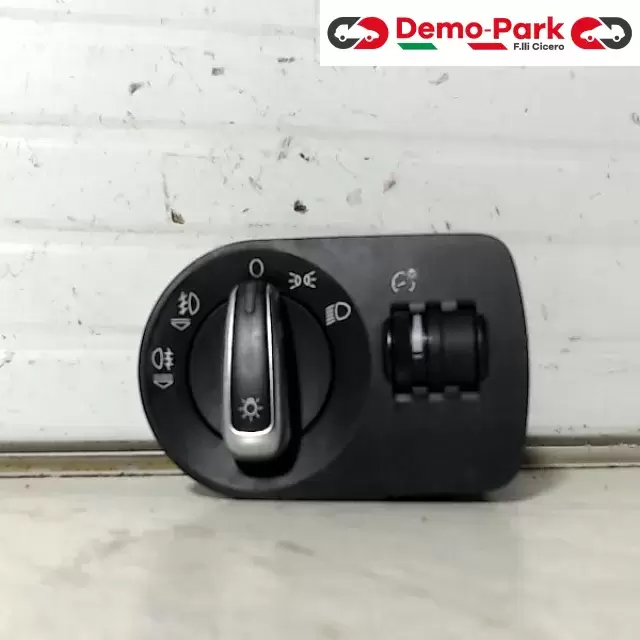 COMANDO LUCI AUDI A1 Audi A1 1.6 TDI  0
