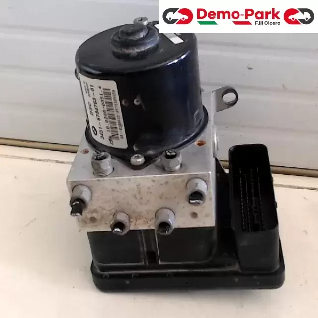 ABS DSC BMW SERIE 1 E87 Bmw SERIE 1 E87 3452 6784764-01 0