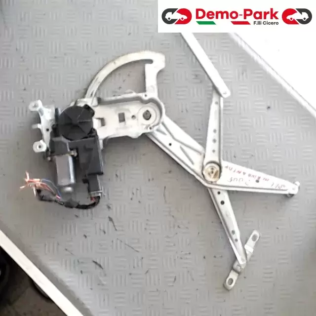 ALZAVETRO ANT DX MERIVA Opel MERIVA 93362661LH 0