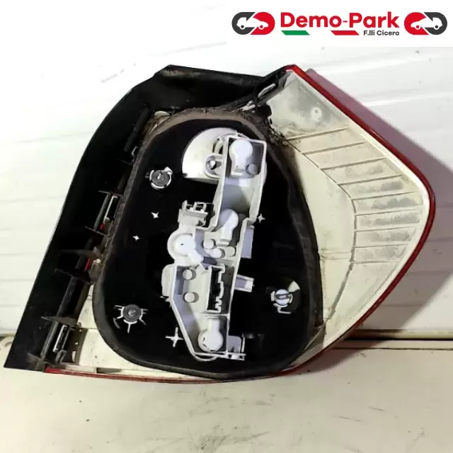 STOP SX BMW SERIE 1 E87 Bmw SERIE 1 E87  1