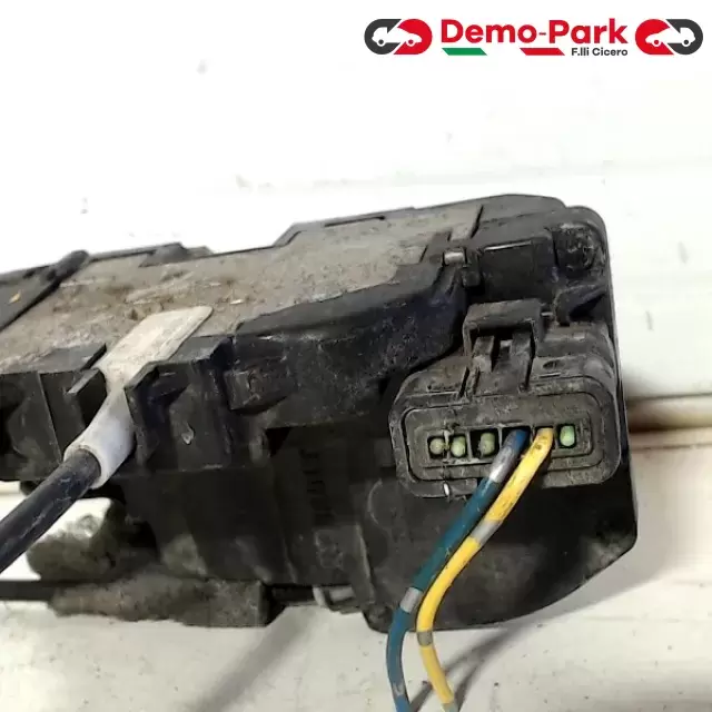 SERRATURA ANTERIORE DX NISSAN MICRA K12 Nissan MICRA K12  1