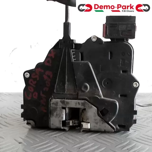SERRATURA ANT DX CORSA D Opel CORSA D 13258274 2