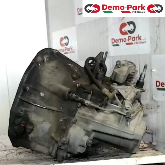 CAMBIO RENAULT SCENIC 140CV 6 MARCE Renault MEGANE SCENIC 1.9 DCI 6M 7701717782 / A414301 2