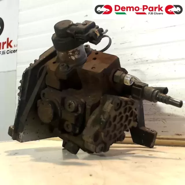 POMPA INIEZIONE BOSCH PEUGEOT 207 1.4 HDI Peugeot 207 - 1.4 HDI 0 445 010 102 2