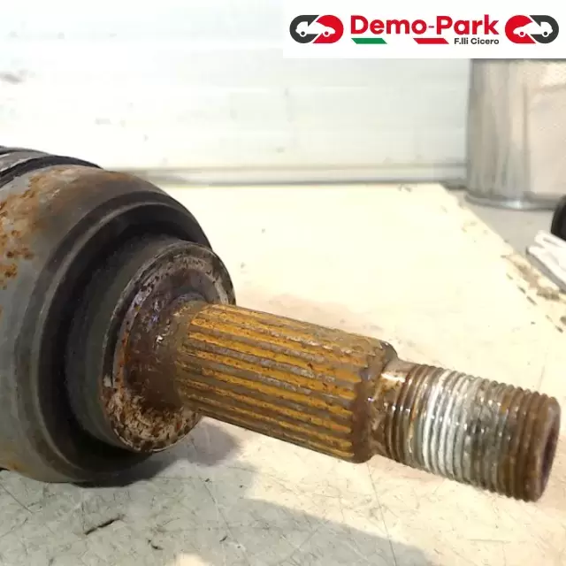 SEMIASSE DX RENAULT CLIO 1.2 B Renault CLIO - 1.2 8200 378880 1