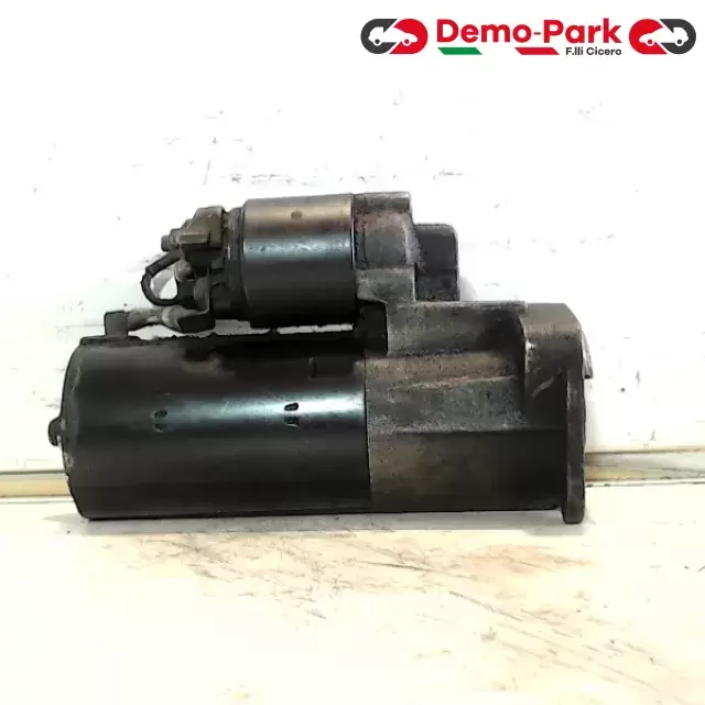 MOTORINO D'AVVIAMENTO VW PASSAT 1.9 TDI Volkswagen PASSAT - 1.9 TDI 0 001 124 020 / 068 911 024H 1