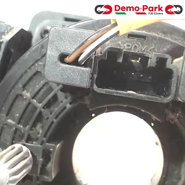 CAMBIO LUCE FORD FOCUS Ford FOCUS 4M5T-14A664-AB 3