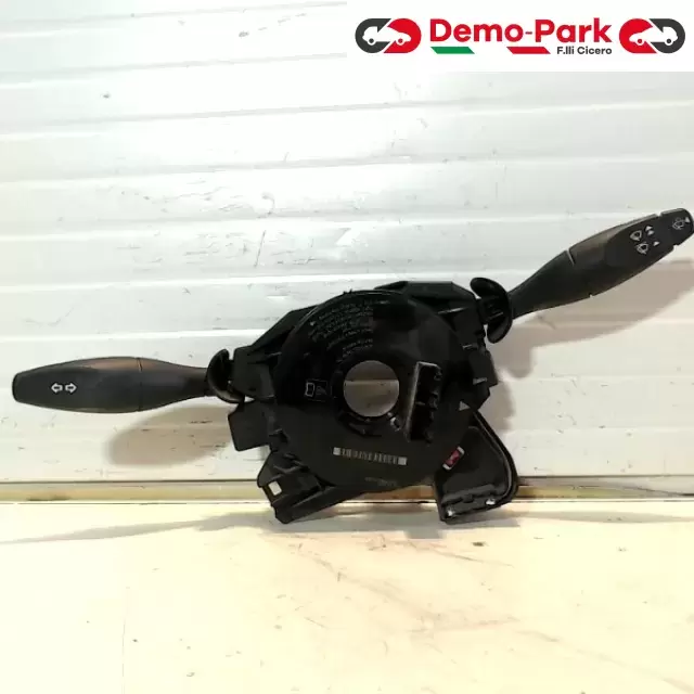 CAMBIO LUCE FORD FIESTA 1.4 HDI Ford FIESTA  1.4 HDI 2S6T-14A664-AB 0