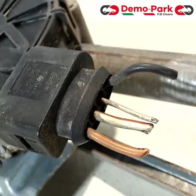 MOTORINO TERGICRISTALLO Alfa Romeo 159 0 390 241 915 / 3 397 020 724 4