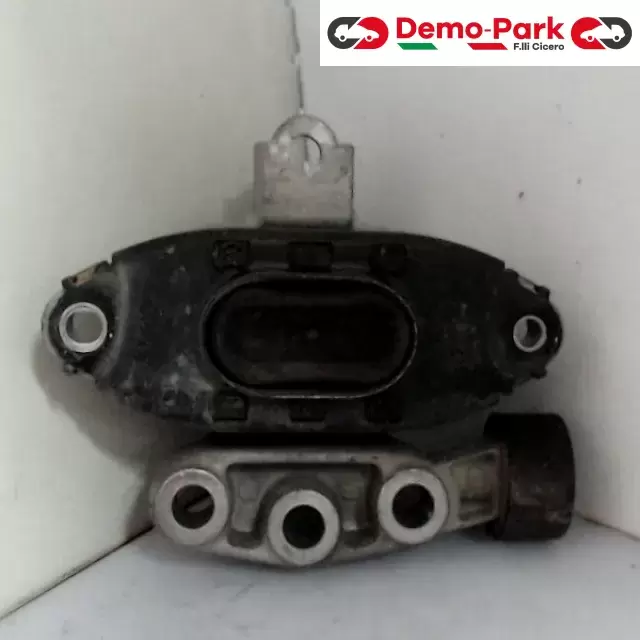 SUPPORTO MOTORE DX Opel MOKKA - 1.7 CDI 573-AY800B 1