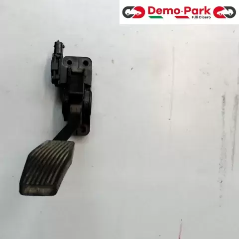 PEDALE ACCELERATORE  Opel ZAFIRA DTI 16V BOSCH 0 281 002 298        970 105889  90 581 208 AQ 0
