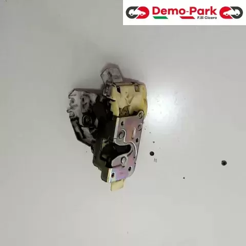 SERRATURA ANT. SX Ford FOCUS  0