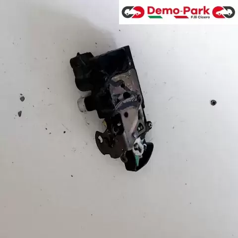 SERRATURA ANT. DX Opel FRONTERA  0