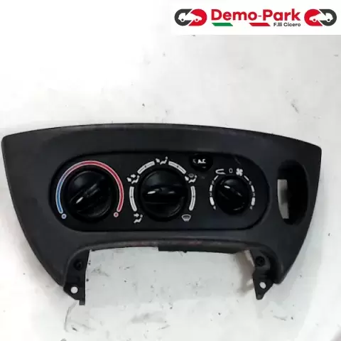 COMANDO CLIMATIZZATORE - MANUALE Renault SCENIC - 1.9 D  0