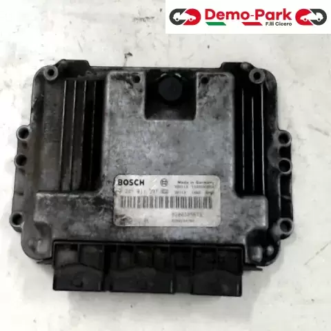 CENTRALINA MOTORE Alfa Romeo 147 - 1.9 JTD BOSCH 0 281 011 237     8200305678 0