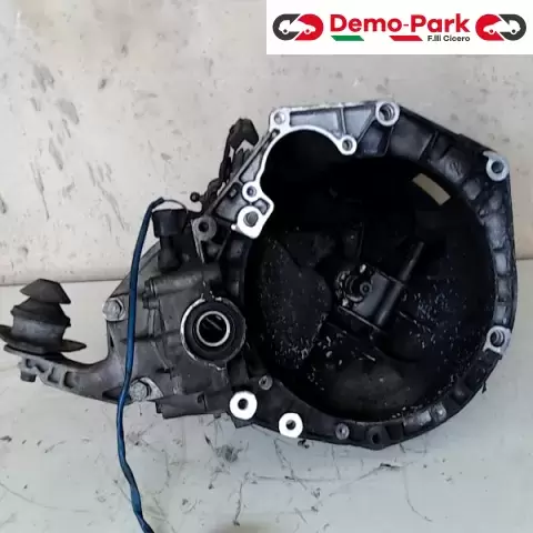 cambio ypsilon Lancia YPSILON - 1.2 16v  0