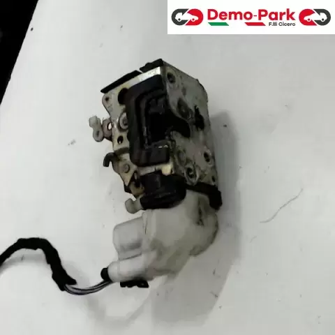SERRATURA ANT. DX Fiat PUNTO 188 - 3P  0