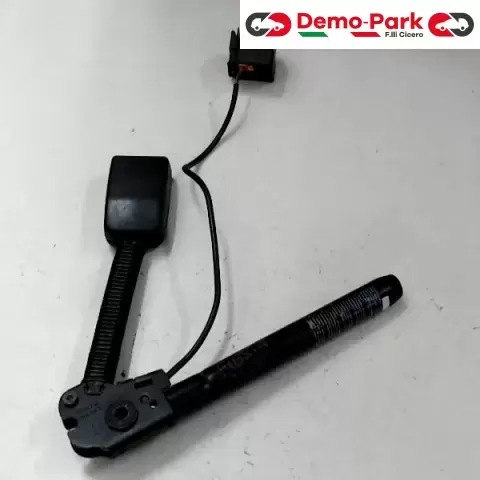 GANCIO POST. DX - CINTURA DI SICUREZZA Ford FIESTA  0