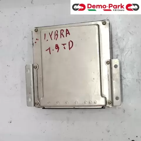 CENTRALINA MOTORE Lancia LYBRA - 1.9 TD BOSCH 0 281 010 002 46472183  C424B839 0